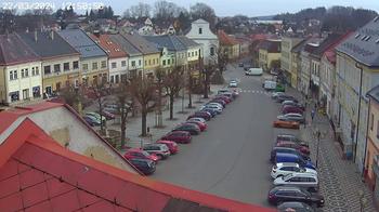 Hus Square, Lomnice nad Popelkou